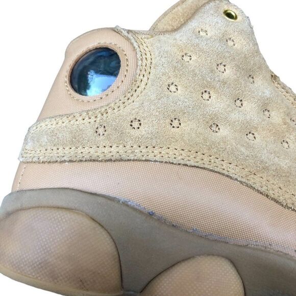RARE 2017 Air Jordan 13 Retro Wheat Size 4 Brown Suede - Picture 10 of 16